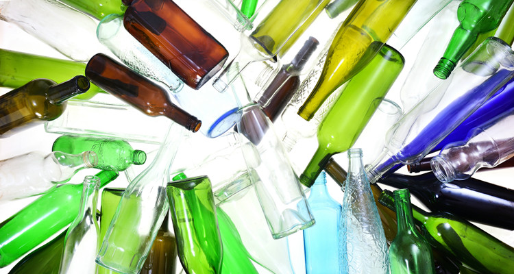 Cómo botellas de reciclaje de vidrio
